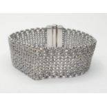 Silver mesh BRACELET. 16.6g