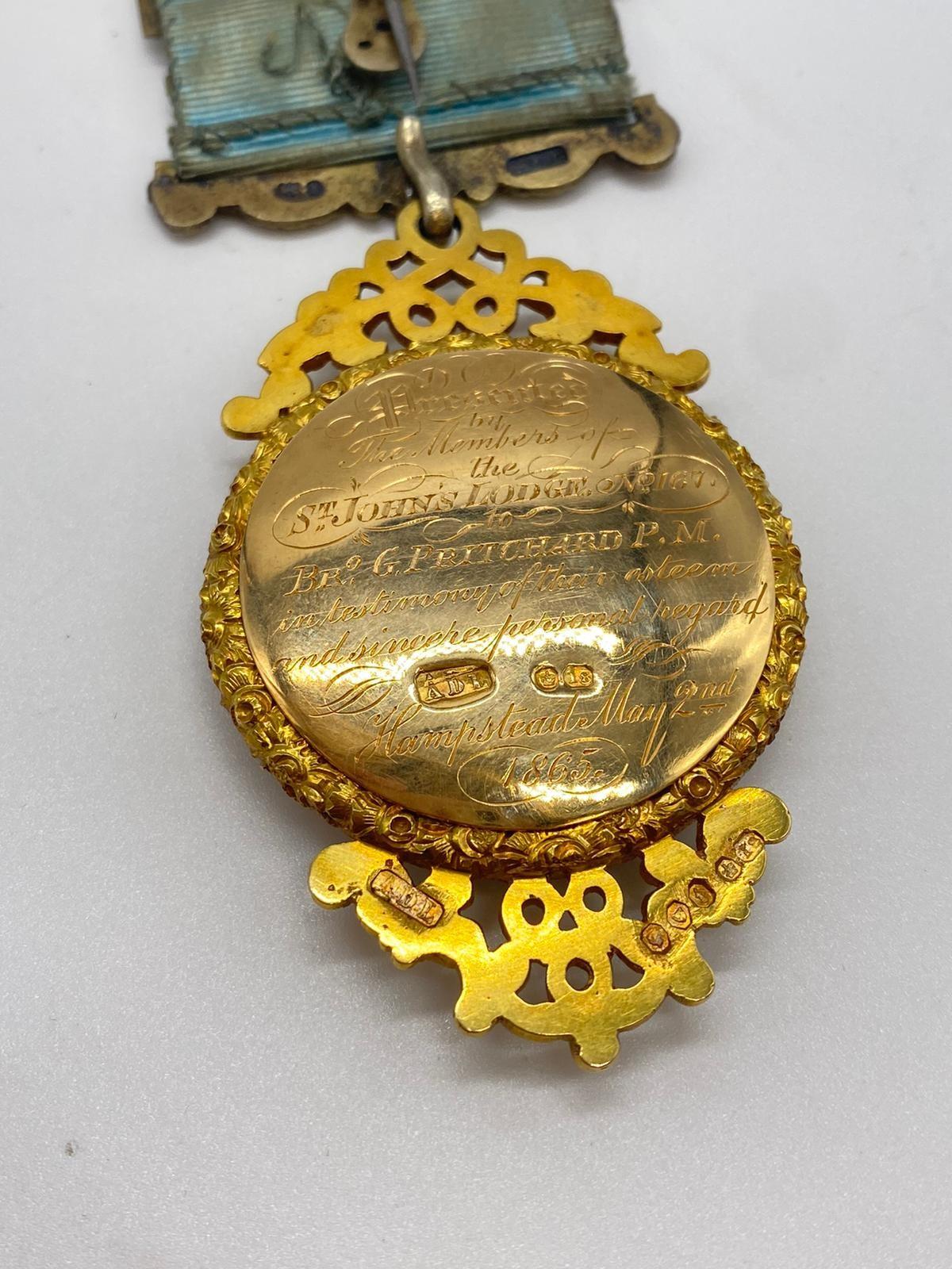 18ct gold Masonic jewel dated 1865 from the St's John lodge Hampstead number 167, weight 62.3g total - Image 7 of 8