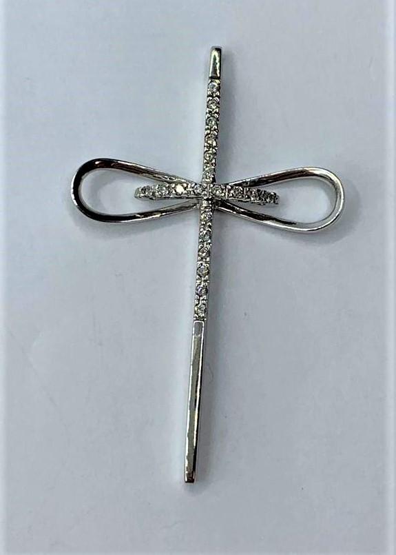 18CT WHITE GOLD DIAMOND SET CROSS, WEIGHT 5.2G - Image 3 of 3