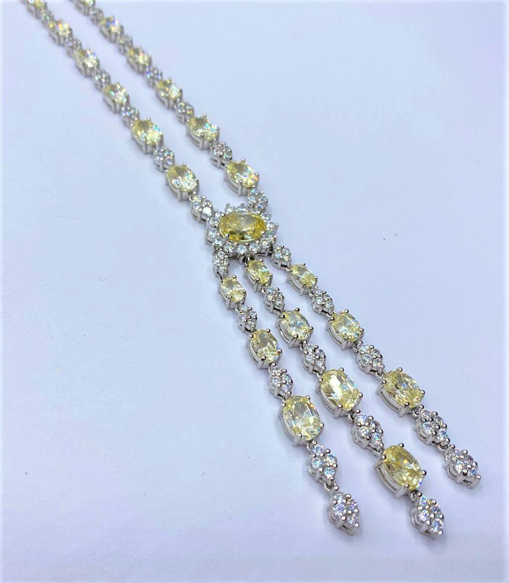 Silver heavy NECKLACE with white and yellow stones. 45.78g 40cm. - Image 3 of 3