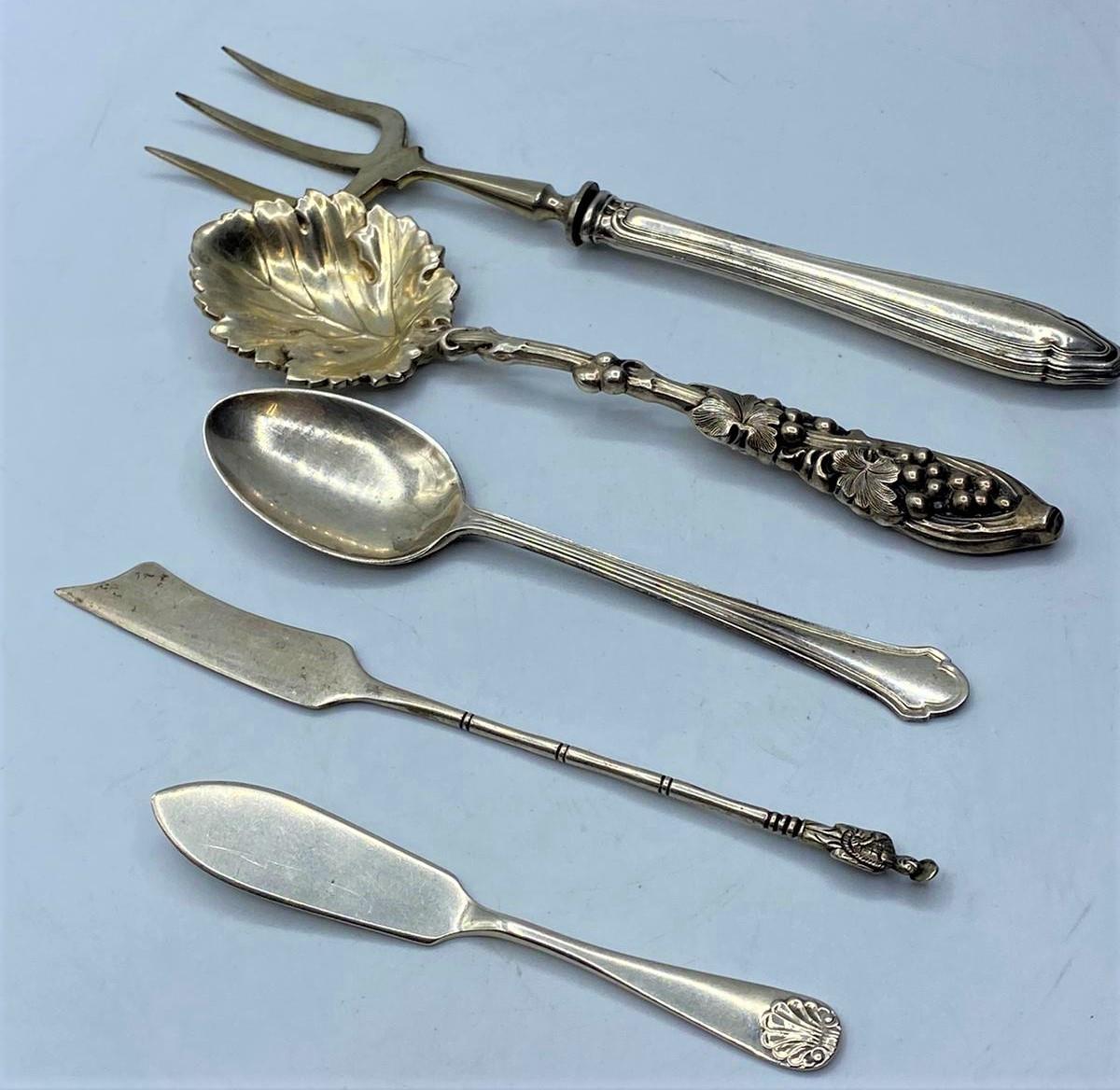 5 pieces of silver cutlery, weight 101g