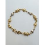 18ct gold Bear BRACELET. 4.3g 15cm