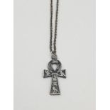 Vintage Silver cross pendant on 40cm long silver chain, weight 5.29g and pendant size 3 x 1.5cm