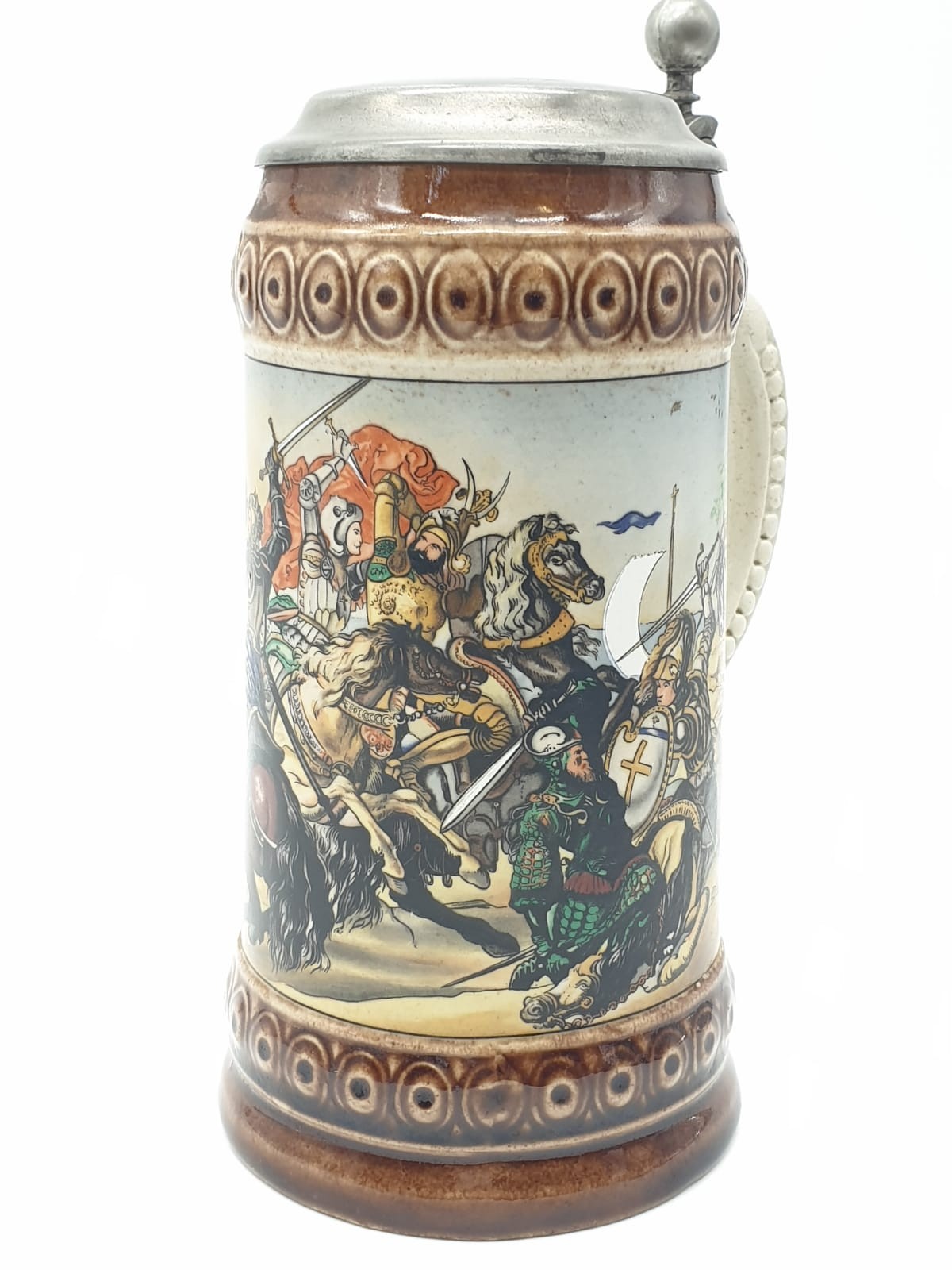 WW2 German Lidded Stein with closed wing eagle and swastika on the lid. - Image 4 of 8