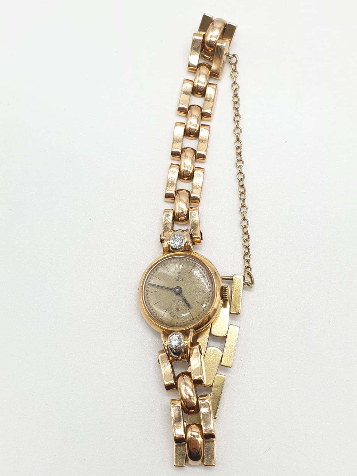 18ct gold Tudor vintage ladies watch, diamonds on each side of face, comes with safety chain and - Image 5 of 21