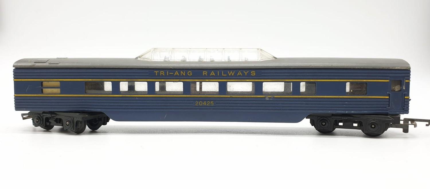 2 Triang Railway Carriages for OO Gauge - Image 2 of 6