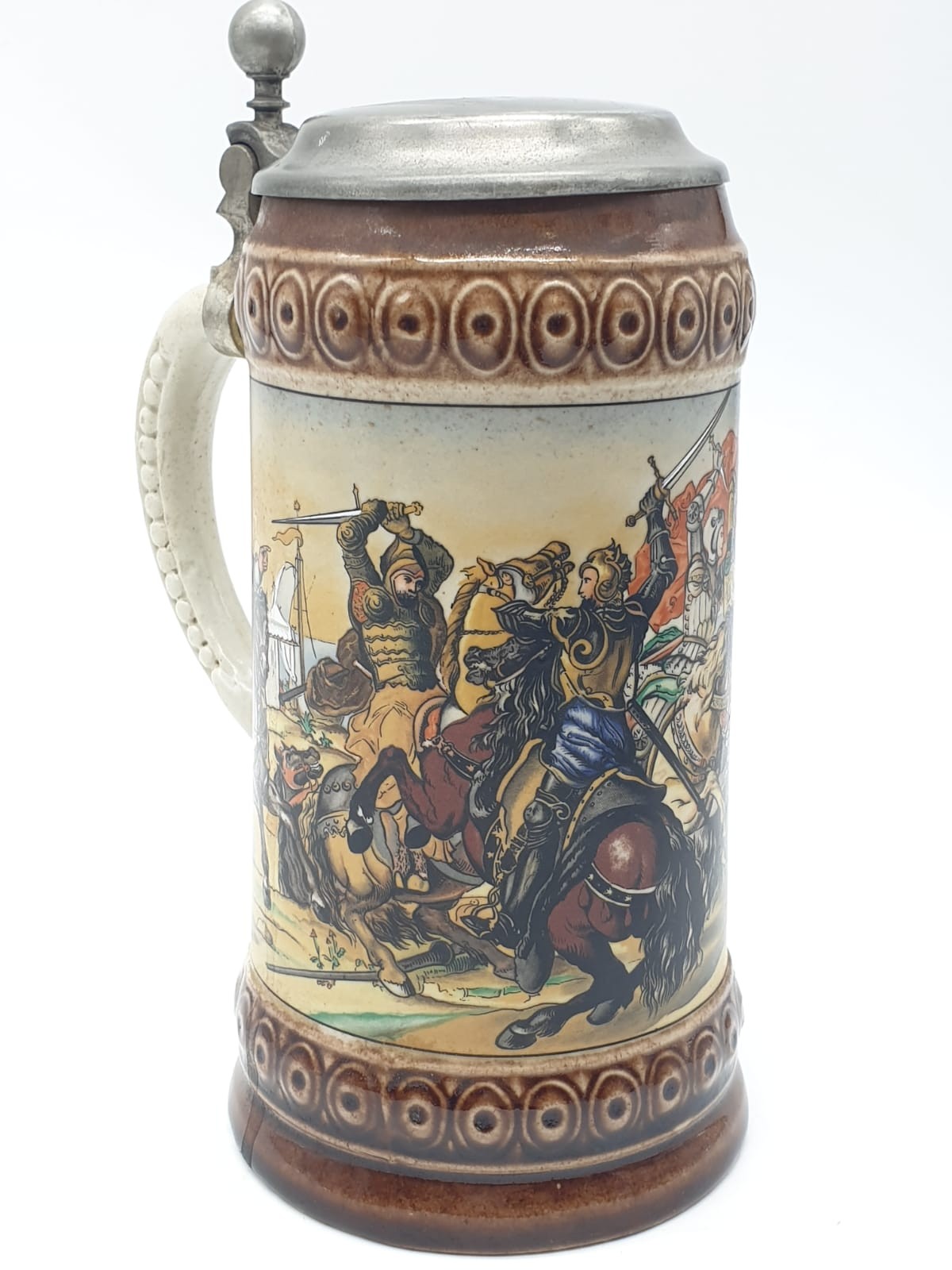 WW2 German Lidded Stein with closed wing eagle and swastika on the lid. - Image 8 of 8