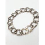 Large silver linked bracelet, weight 44.5g and 19cm long approx