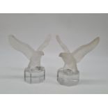 Pair Goebel glass birds weight 331gm each, 11cm tall.