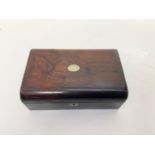 Wooden trinket box with inlaid brass features, 19 x 13x6cm