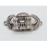 WW2 Theatre Made US Silver Engineers Jump Wings Bracelet-less wrist chain.