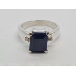 925 Silver Dark blue Sapphire Ring. 4 Ct stone used and a Blue Sapphire Certified Gemstone 9.4ct