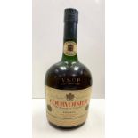 Courvoisier V.S.O.P. Cognac 1960's US import. Party Bottle. Wax seal still intact. 380cl. 40% vol.