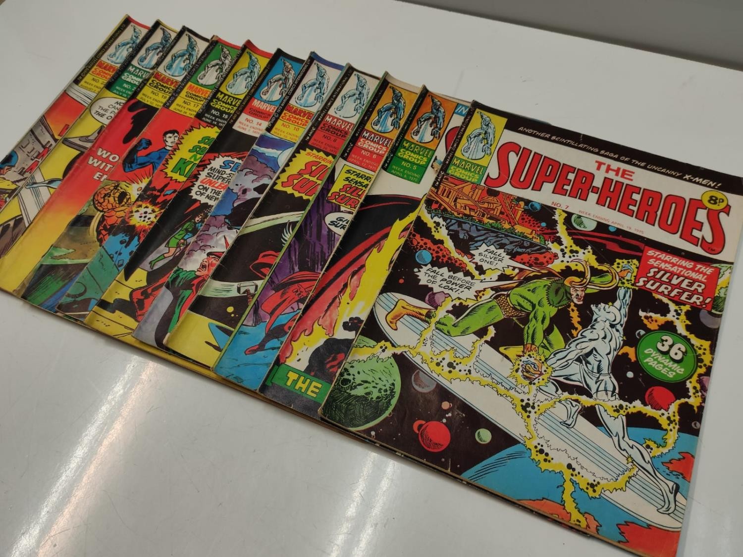 22 x Vintage Marvel Comics "The Super Heroes". - Image 5 of 8