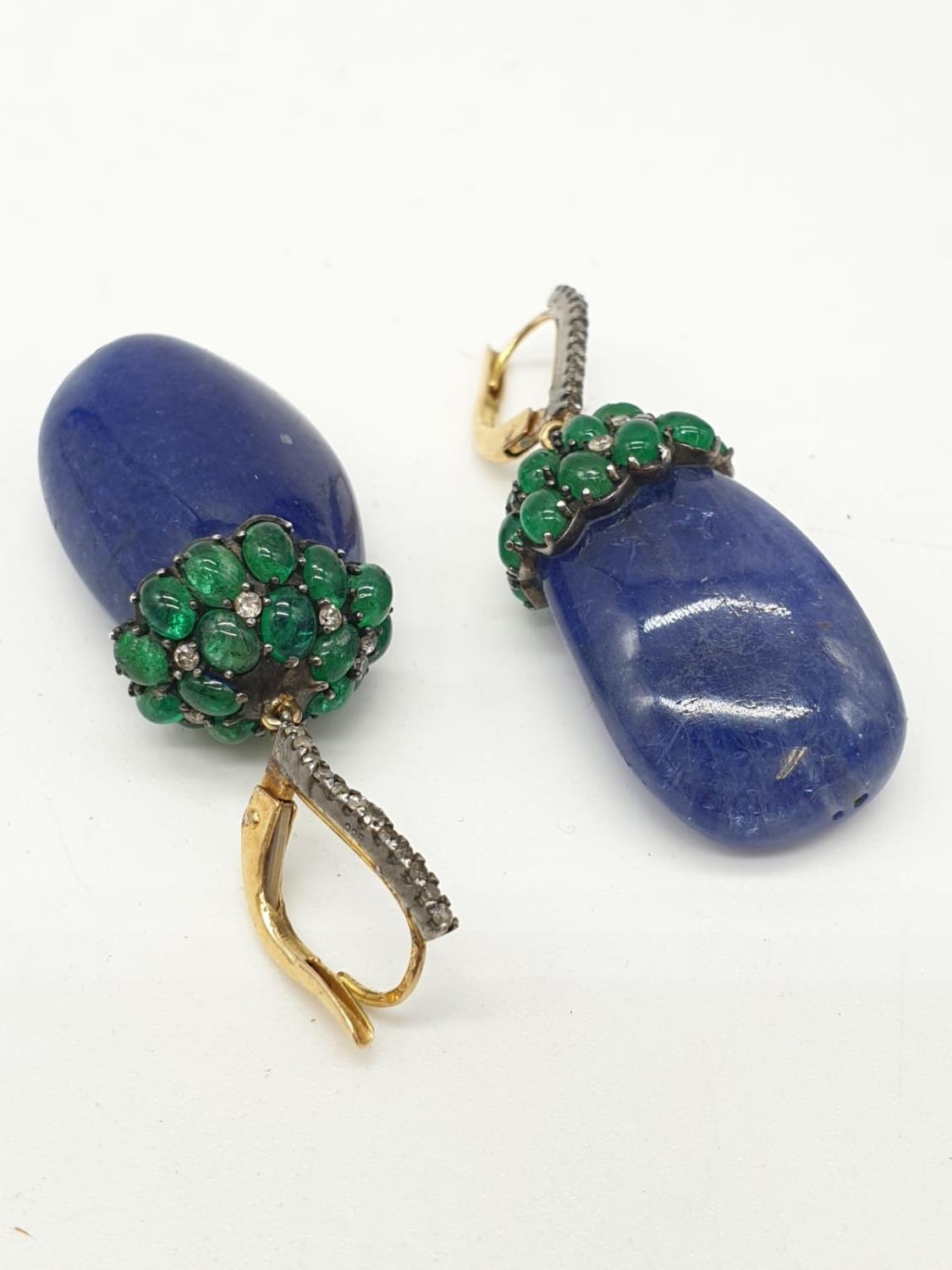 Large pair of lapis lazuli drop earrings decorated with emerald and diamonds set in 18ct gold (1