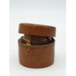 Victorian leather bound travel ink well. 5.5cm diameter, 5cm height.