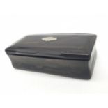 Antique ebony snuff box with silver inlay and some snuff remaining in box circa 1820s, weight 35g