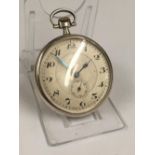 Vintage solid silver pocket watch with bullseye glass, working (sold with no guarantees)