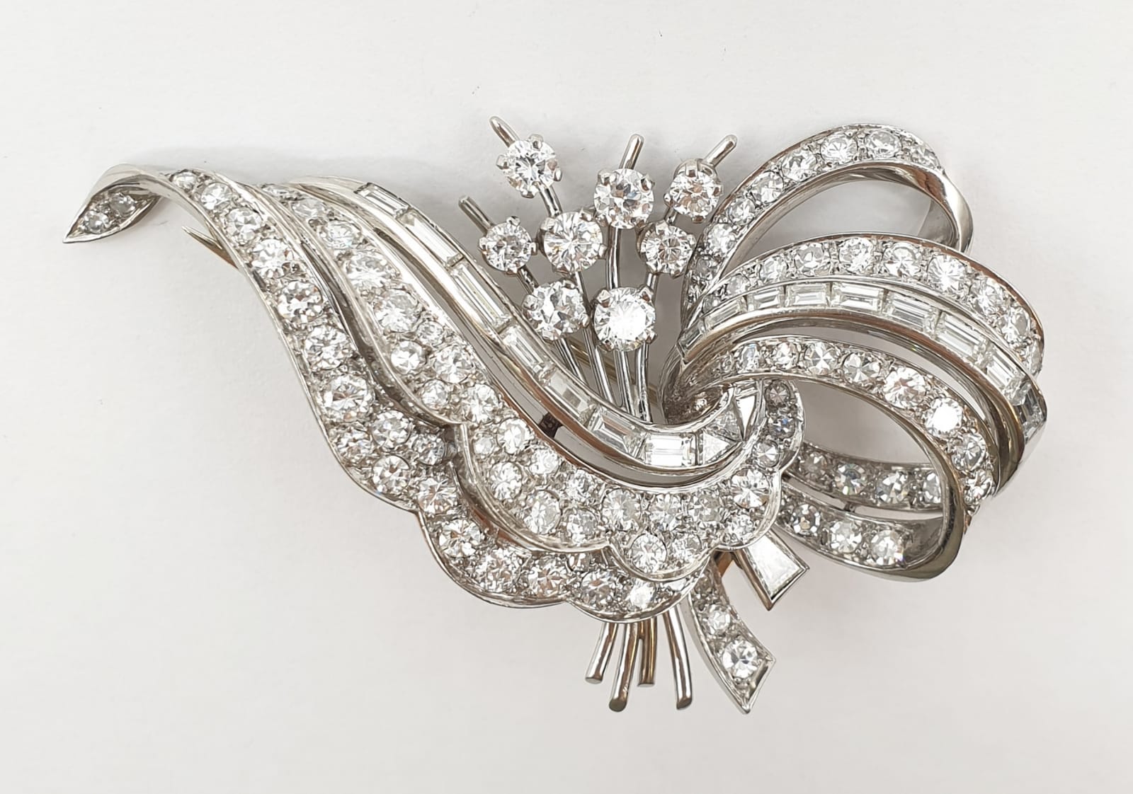 Vintage 18ct white gold art deco style diamond brooch with approx 4ct of diamonds , weight 24g and