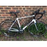 Giant Defy Alluxx mountain bike. M/L frame. Used condition.