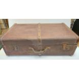 An antique wooden 'Elpra' travel trunk with a decorative inlay & functional clasps. 65 x 40 cm