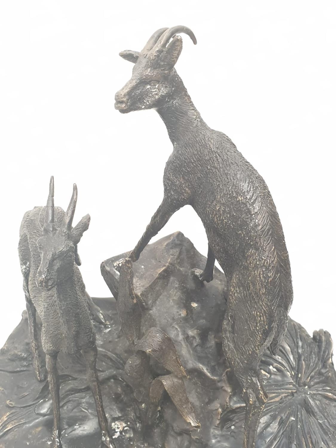 A vintage bronze sculpture of two deer, alert to the danger around them. 25 x 30 cm. - Image 3 of 7