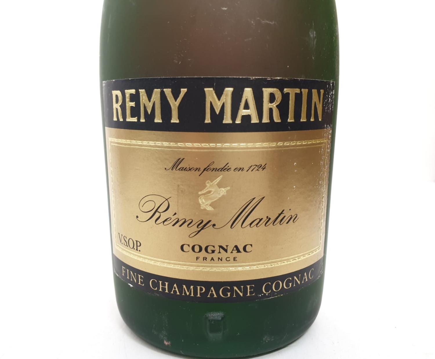 A bottle of vintage V.S.O.P Remy Martin cognac. - Image 2 of 6