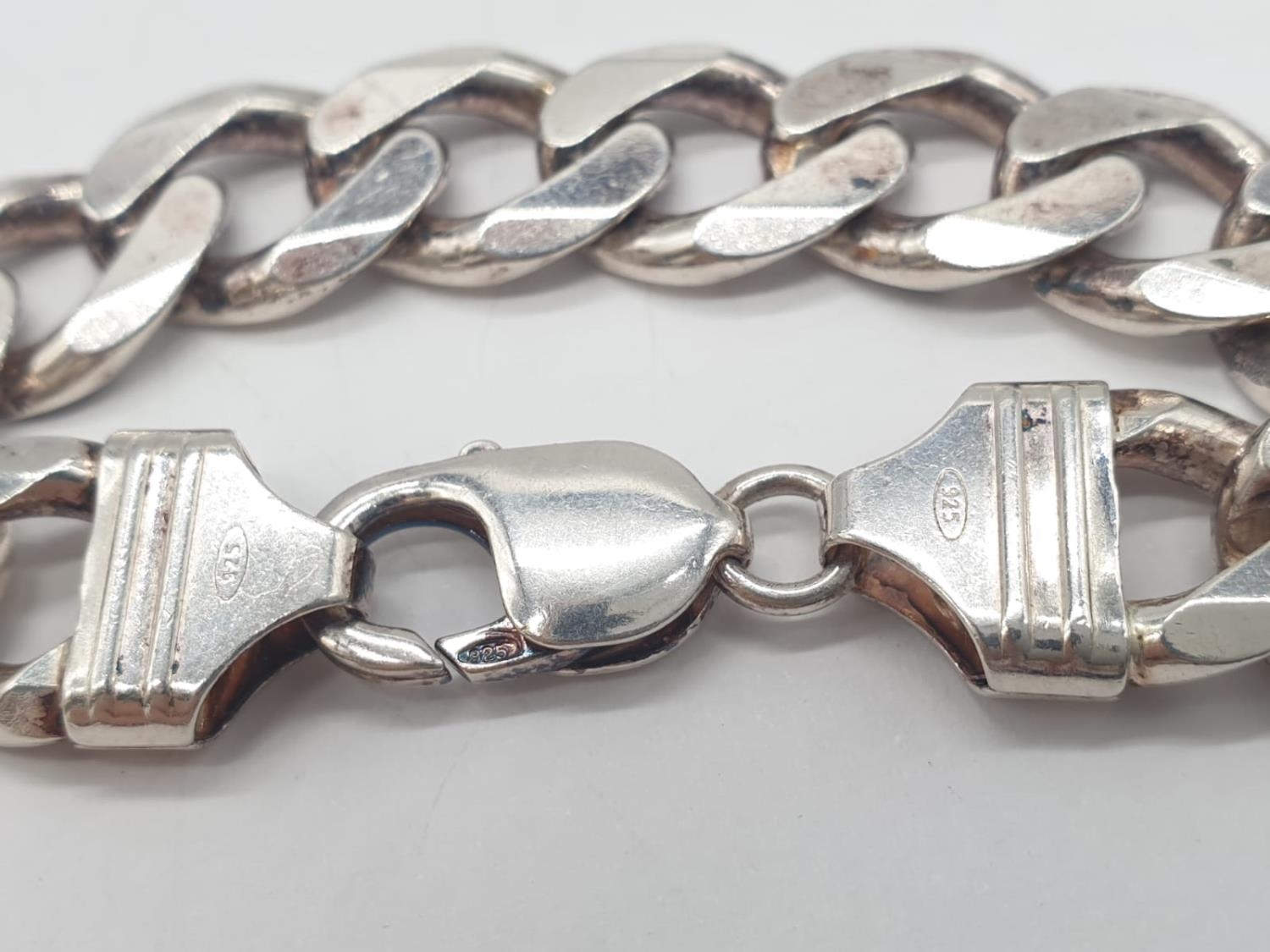 Silver curb bracelet, 41.5g weight and 18cm long approx - Image 2 of 5