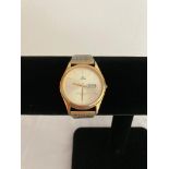 Gents Lorus wristwatch, quartz movement. Gold tone with metal strap. Full working order.