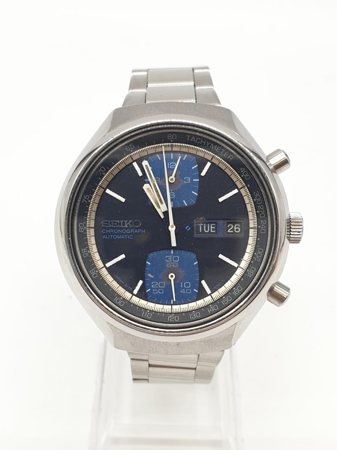 Seiko vintage chronograph automatic self wind watch. - Image 2 of 8