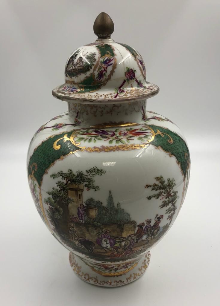 Pair of Augustus Rex, Meissen porcelain ginger jars late 19th century, hand painted with gilt - Image 8 of 12