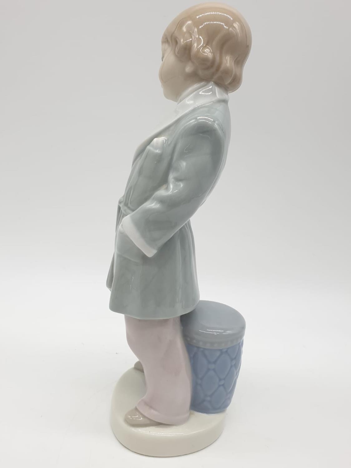 Lladro boy in dressing gown. 21cm tall. - Image 3 of 6