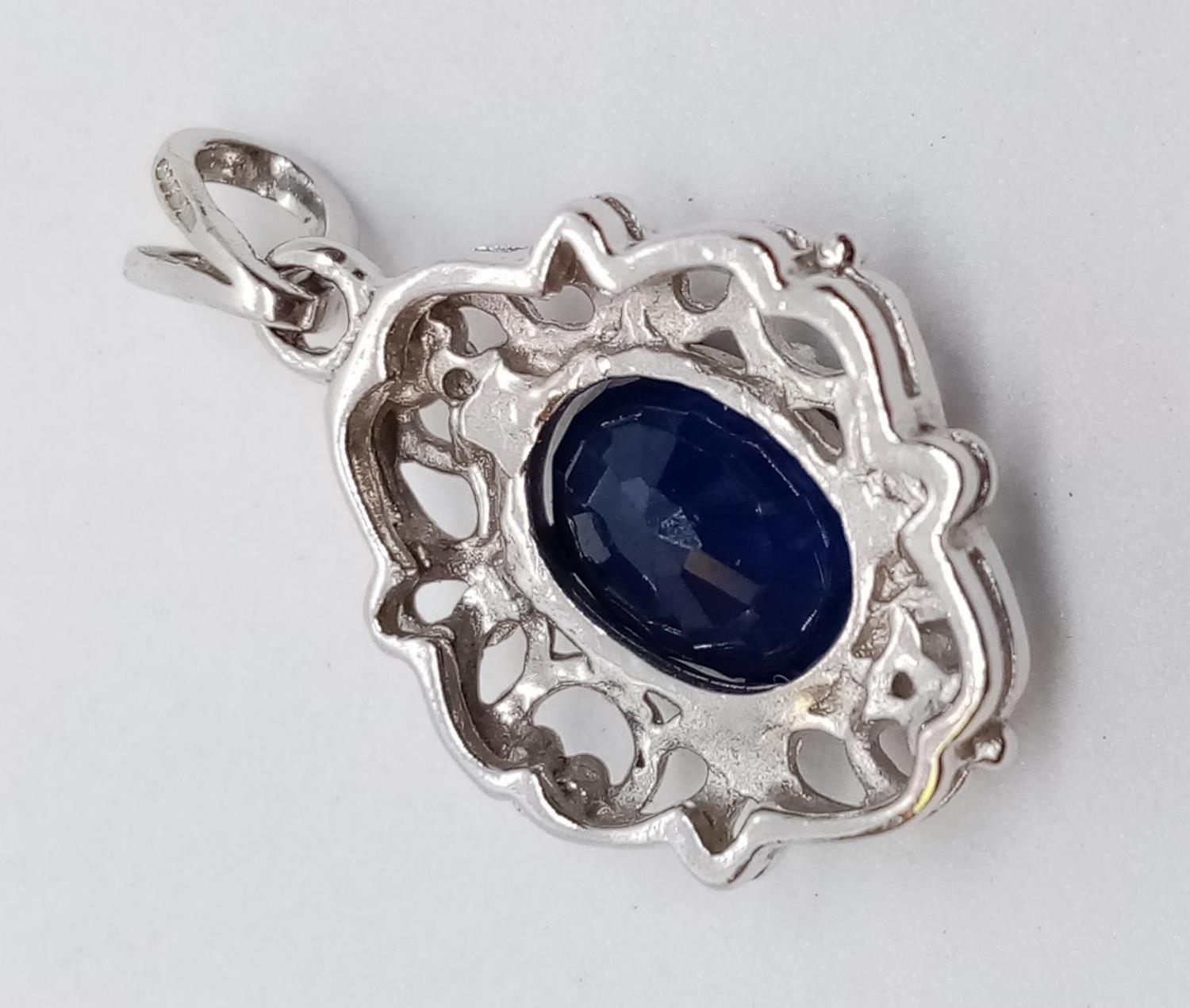 9ct White Gold Diamond and Sapphire PENDANT. 2.3g - Image 3 of 4