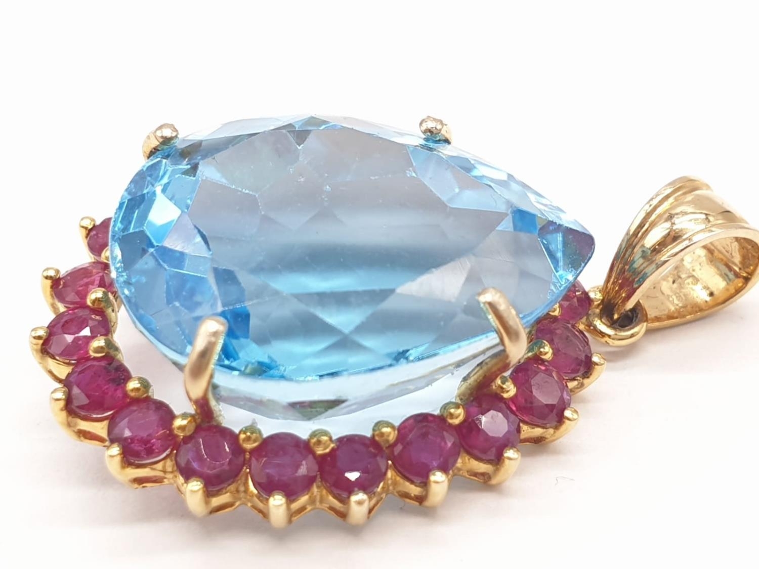 Topaz and ruby in 14ct gold pendant, weight 8g - Image 2 of 5