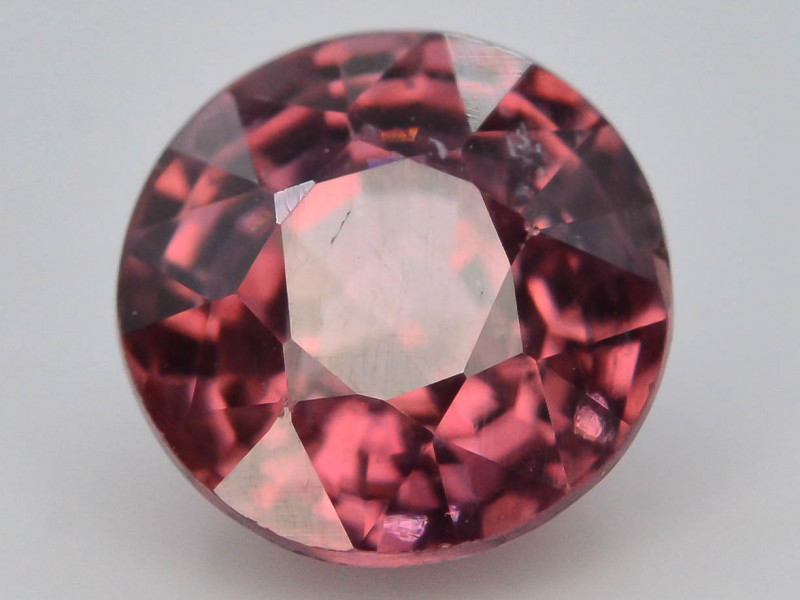 NATURAL RED ZIRCON - CAMBODIA - 1.77 Cts - Certificate GFCO Swiss Laboratory - Image 2 of 5