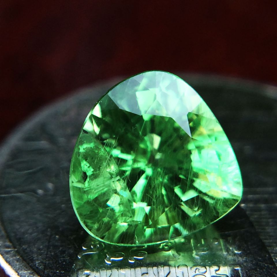 NATURAL TSAVORITE - NIGERIA - 2.10 Cts - Certificate SLP Gem Laboratory - Image 2 of 5