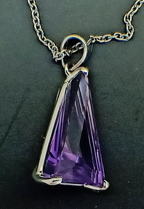 PENDANT with SILVER 925 RHODIUM with AMETHYST - BRAZIL - 10.22 Cts - Certificate GFCO Swiss Laborat - Image 3 of 5