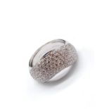 18ct White Gold RING with encrusted Diamond face. Modern design. 13.1g Size: U