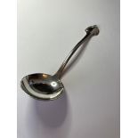 Antique solid silver sauce ladle. Clear hallmark for Joseph Rogers, Sheffield 1916. 28.4 grams in