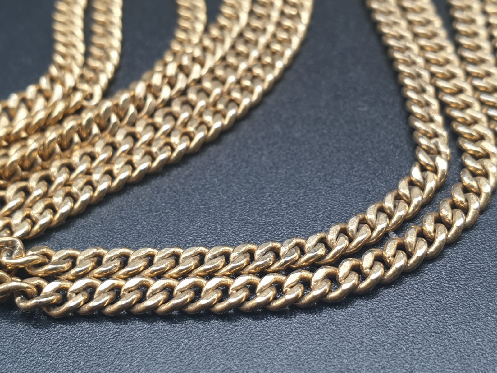 yellow metal chain 280 cms long and 44gms in weight - Image 2 of 4