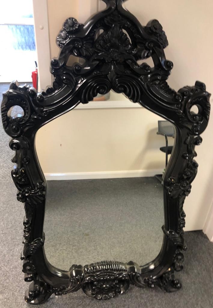 Large vintage mirror with black ornamental around size 138x82cm