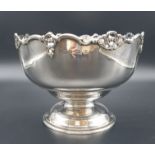 AN ANTIQUE LARGE SOLID SILVER PUNCH BOWL MADE IN BIRMINGHAM 1857 BY ELKINGTON AND CO 609GMS