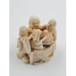 AN ANTIQUE JAPANESE NETSUKE FROM THE MEIJI PERIOD. A RARE PIECE SHOWING INTRICATE DETAIL. WEIGHING