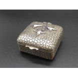 Early Japanese Gilt white Metal Pill Box. 4.3 x 4.3cm. 36g