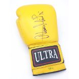 Former World Middleweight Boxing Champion Alan Minter - Signed Glove.