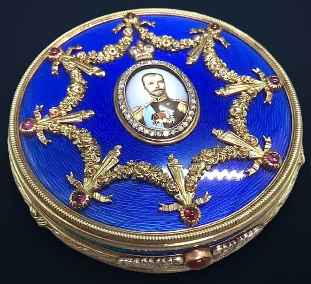 Antique style 14k Solid yellow Gold Enamel Diamond And Ruby Large Russian Portrait box, A stunning - Image 2 of 4