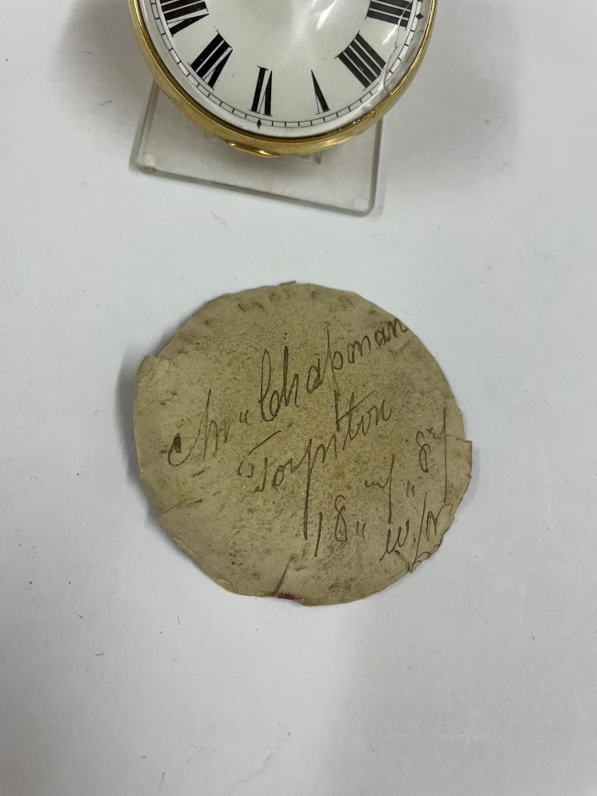 Antique yellow metal verge fusee pocket watch, working, 155.9g but sold with no guarantees - Image 6 of 9