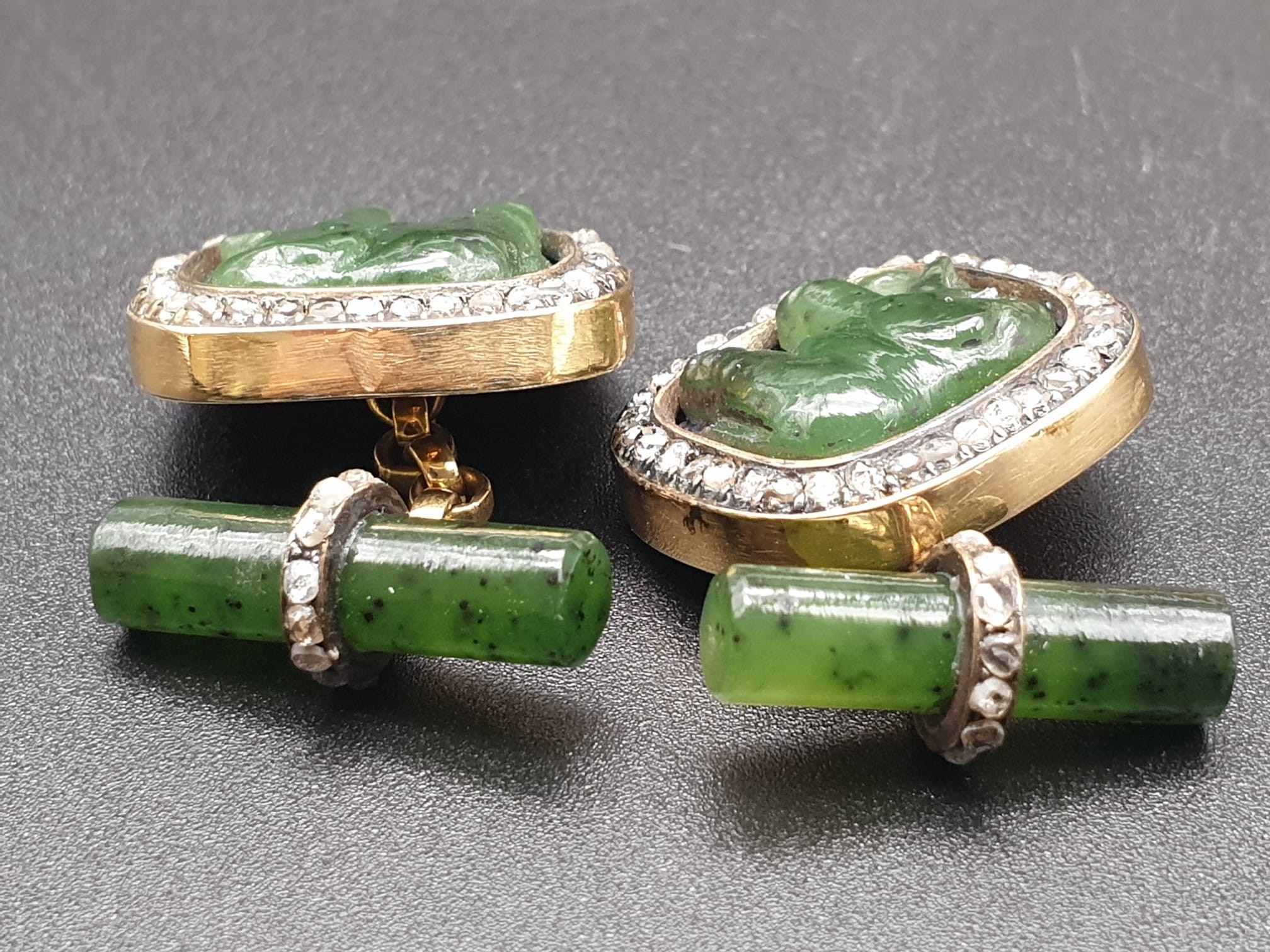 Russian 14k gold and diamond nephrite jade elephant cufflinks . 15.1gms - Image 3 of 8