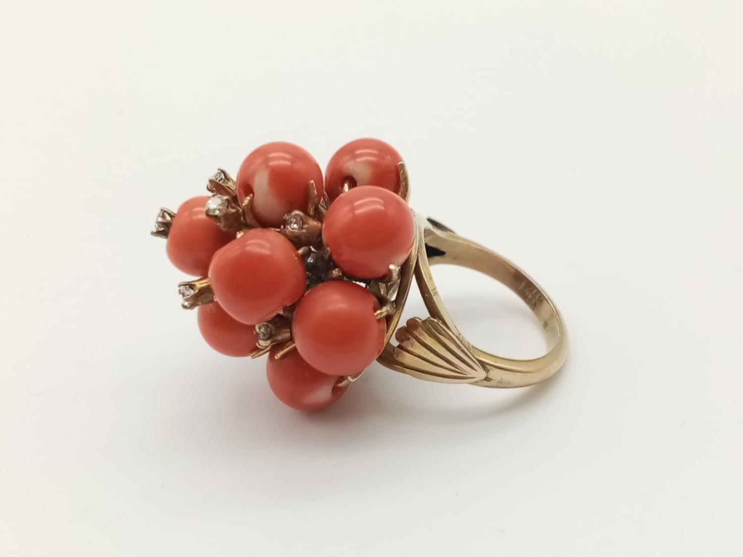 14k vintage yellow gold impressive statement ring with coral and diamonds, weigh 17g and size K