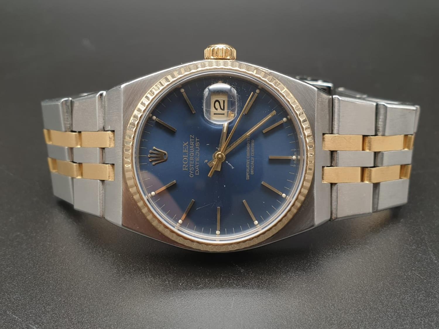 A BI-METAL ROLEX OYSTERQUARTZ WITH ATTRACTIVE BLUE FACE 36MM - Image 4 of 12